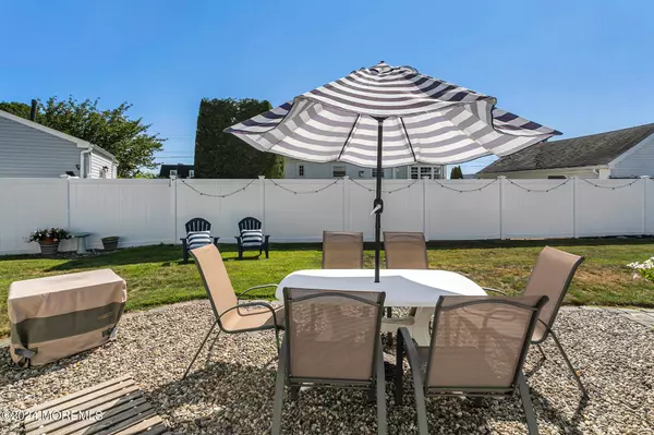 1100 Marcia Avenue, Point Pleasant Beach, NJ 08742