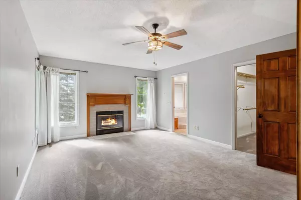 5301 S Park DR, Savage, MN 55378