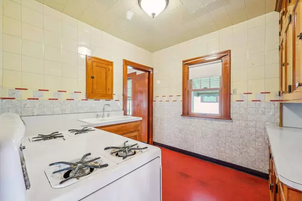 5244 Chicago AVE, Minneapolis, MN 55417