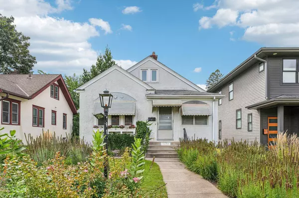 5244 Chicago AVE, Minneapolis, MN 55417