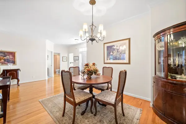 719 Courtland Ave, Clarksville, TN 37043