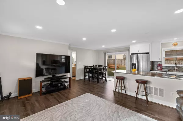 110 SHIPLEY AVE, Mount Airy, MD 21771