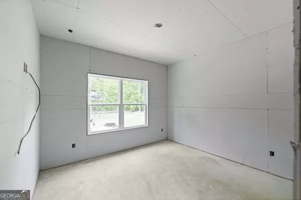 186 Ellistown RD, Jackson, GA 30233