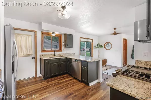 8029 WOODHALL Road, Birch Run, MI 48415