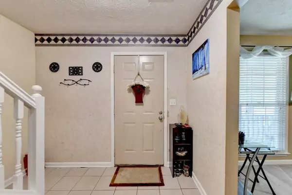 1370 Grayland Hills DR, Lawrenceville, GA 30046