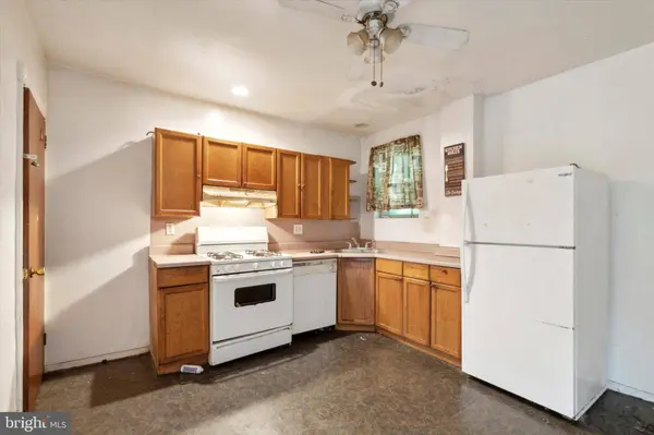 463 E PENN ST, Philadelphia, PA 19144