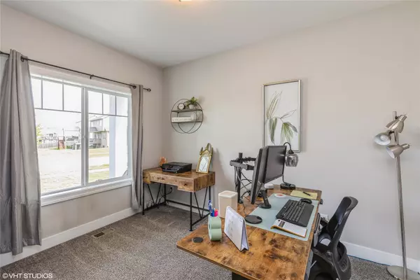 621 Orchard View Drive, Norwalk, IA 50211