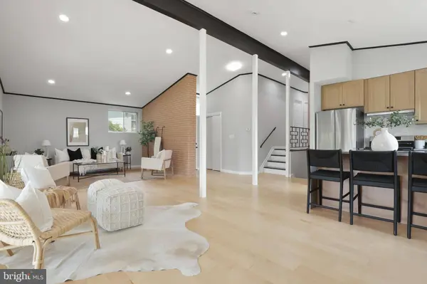 8213 ARROWHEAD RD, Pikesville, MD 21208