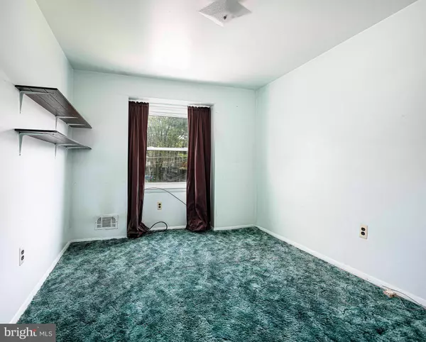 5703 ARNHEM RD, Baltimore, MD 21206