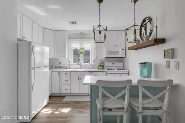 1100 Marcia Avenue, Point Pleasant Beach, NJ 08742