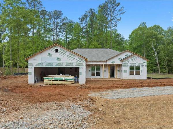 186 Ellistown RD, Jackson, GA 30233