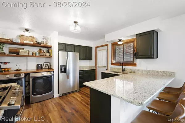 8029 WOODHALL Road, Birch Run, MI 48415