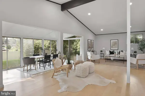 8213 ARROWHEAD RD, Pikesville, MD 21208