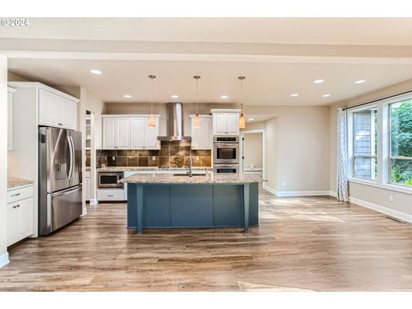 5180 NW 140TH AVE, Portland, OR 97229