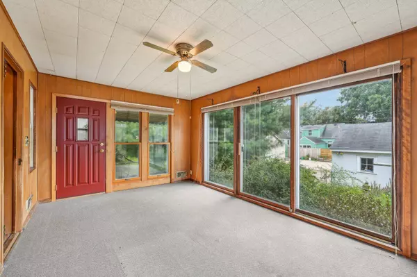 5244 Chicago AVE, Minneapolis, MN 55417