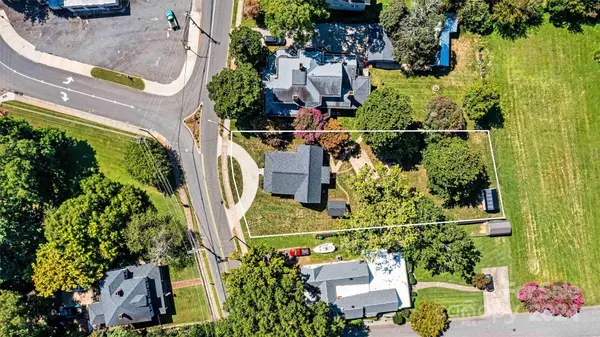 500 N Main AVE, Newton, NC 28658