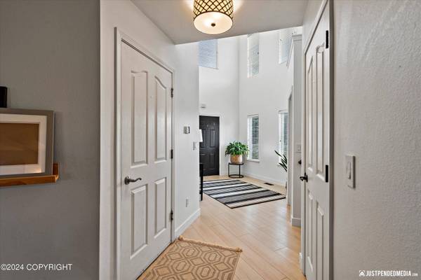 1620 Demeter DR, Anchorage, AK 99515