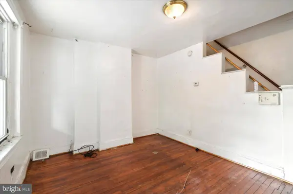 463 E PENN ST, Philadelphia, PA 19144