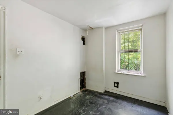 463 E PENN ST, Philadelphia, PA 19144