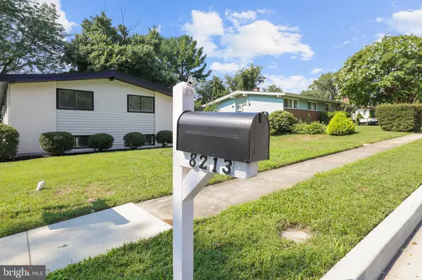 8213 ARROWHEAD RD, Pikesville, MD 21208