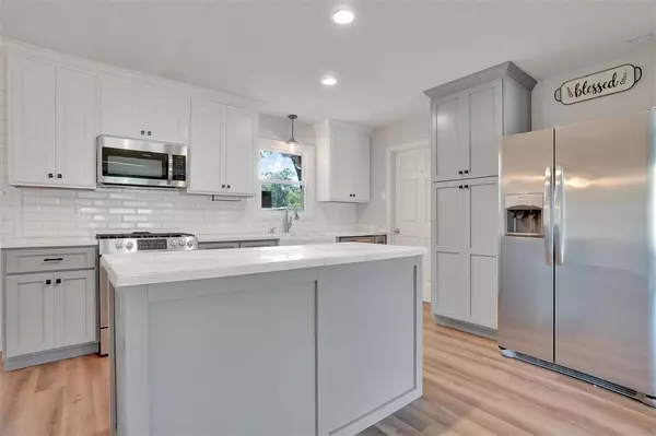 300 Longview Drive, Russellville, KY 42276