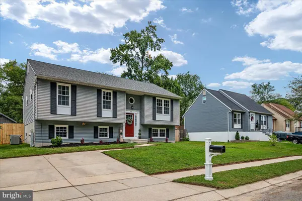 319 NATURE WALK LN, Pasadena, MD 21122