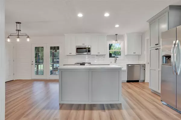 300 Longview Drive, Russellville, KY 42276