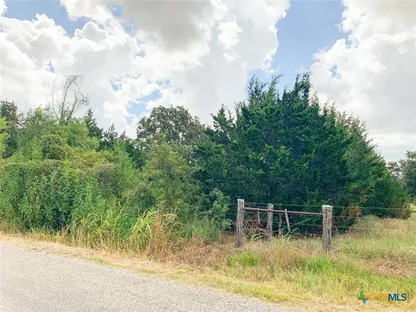 1973 County Road 132, Hallettsville, TX 77964