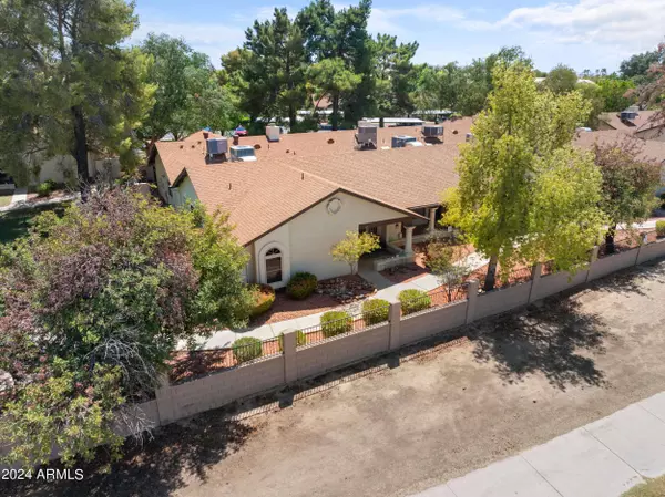 8140 N 107 Avenue #105, Peoria, AZ 85345