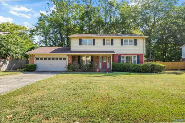 6502 Creighton Avenue NW, Huntsville, AL 35810