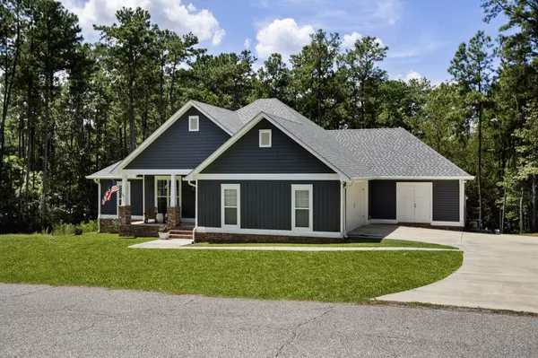 547 Longleaf Dr., Petal, MS 39465
