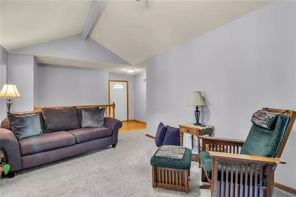 201 Mary WAY, Belton, MO 64012