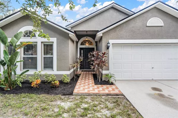 10402 FLY FISHING ST, Riverview, FL 33569