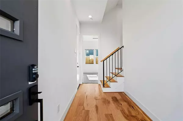 2117 Engelmohr ST #A, Houston, TX 77054