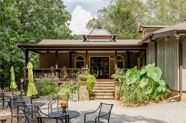 9975 BALL GROUND HWY, Ball Ground, GA 30107