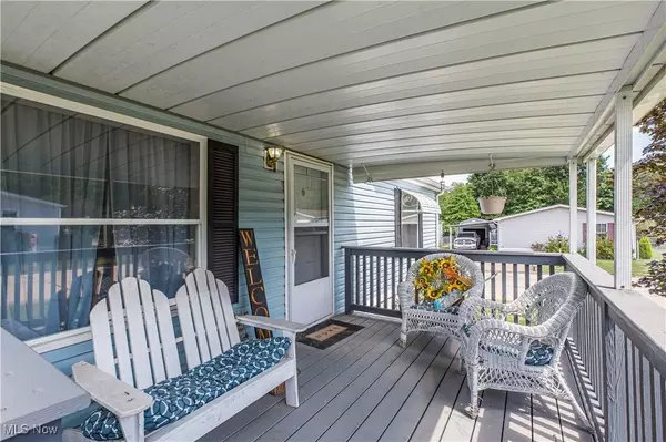 5725 Sherbourne DR SW, Canton, OH 44706