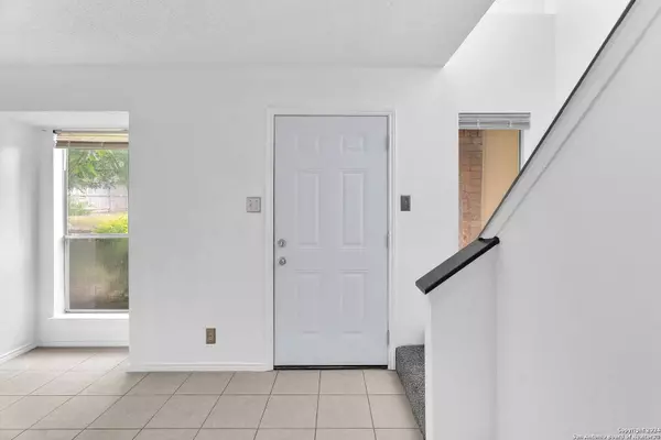 4949 Hamilton Wolfe Rd. UNIT 1102, San Antonio, TX 78229