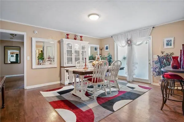 13 Glen View DR NE, Rome, GA 30165