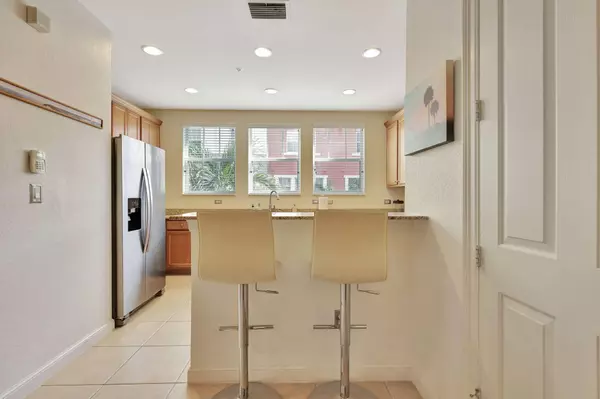 1730 Borrego WAY 5, West Palm Beach, FL 33401