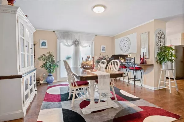 13 Glen View DR NE, Rome, GA 30165