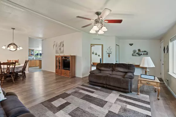 18303 E ALKI Ave, Greenacres, WA 99016