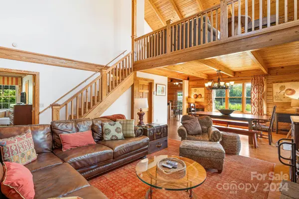 2224 Brevard RD, Arden, NC 28704