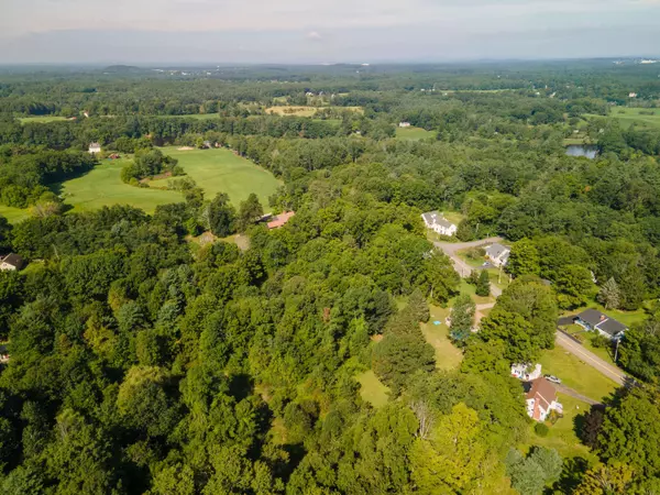 75 Brattle ST, South Berwick, ME 03908