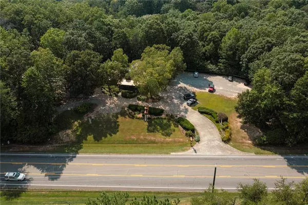 9975 BALL GROUND HWY, Ball Ground, GA 30107