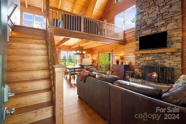 2224 Brevard RD, Arden, NC 28704