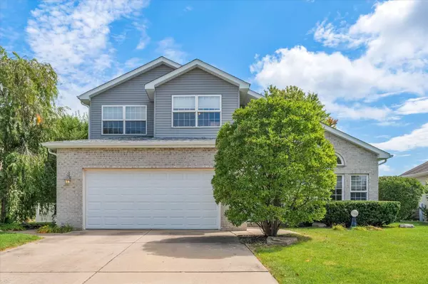 2718 Twin Falls DR, Plainfield, IL 60586