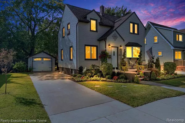 1319 19TH Street, Port Huron, MI 48060