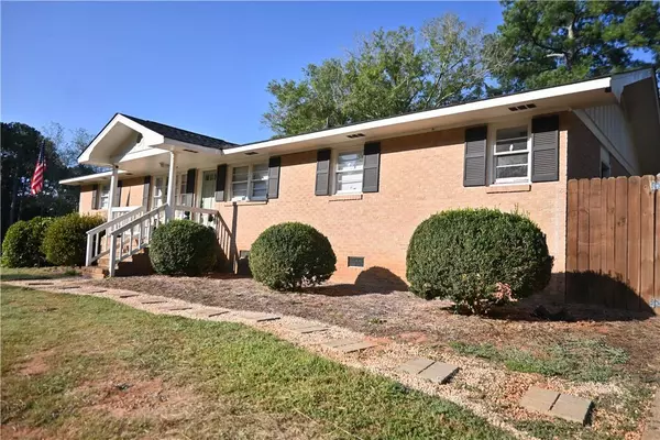 202 Hazelwood AVE, Anderson, SC 29626