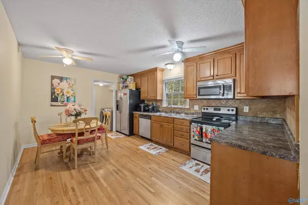 6502 Creighton Avenue NW, Huntsville, AL 35810