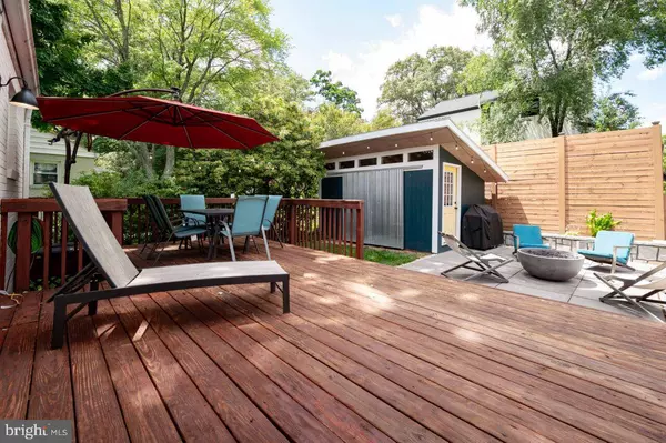 5401 22ND ST N, Arlington, VA 22205